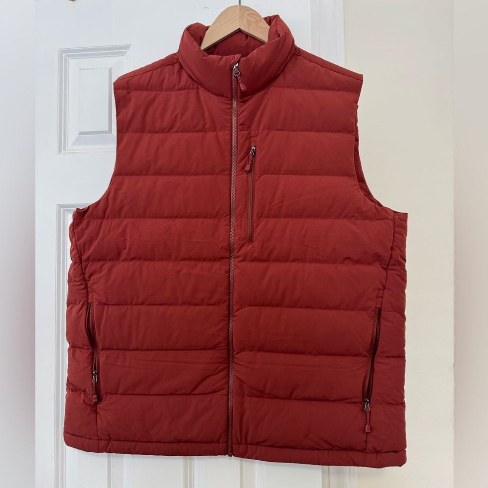Eddie Bauer Men's Brick Red Puffer Vest